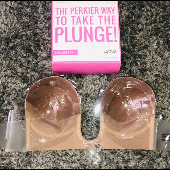 Aerie Real Magic Backless - Picture 3 of 5